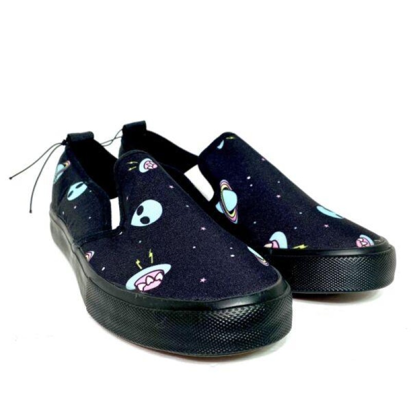 UFO Sneakers Slip On Black 2021 Women’s Size 8