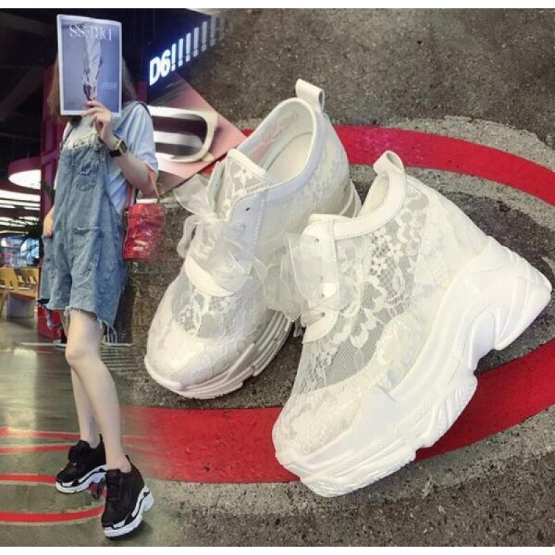 Women Breathable Hollow Fashion Low-Top Mesh Shoes Fashion Athletic Sneakers