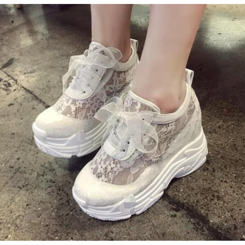 Women Breathable Hollow Fashion Low-Top Mesh Shoes...