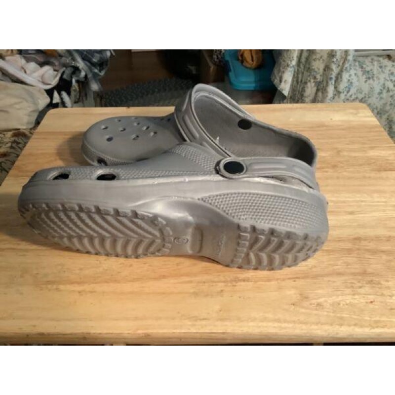 Crockees - Croc Like Shoe - Gray - Men’s Size 9